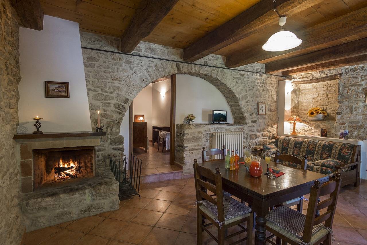 Expert Chimney and Fireplace Services in Largo, Florida